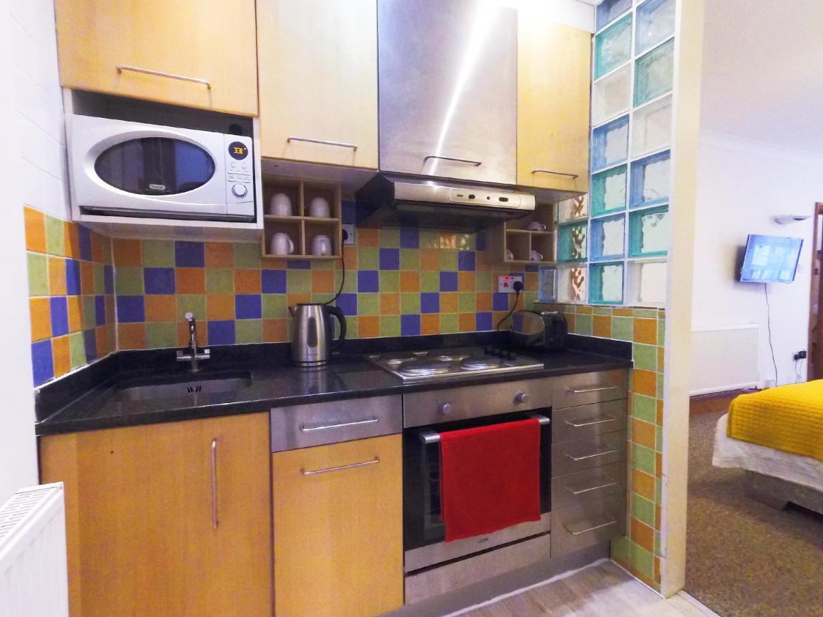 דירות לונדון Flat 1 At 6 Taunton Mews מראה חיצוני תמונה