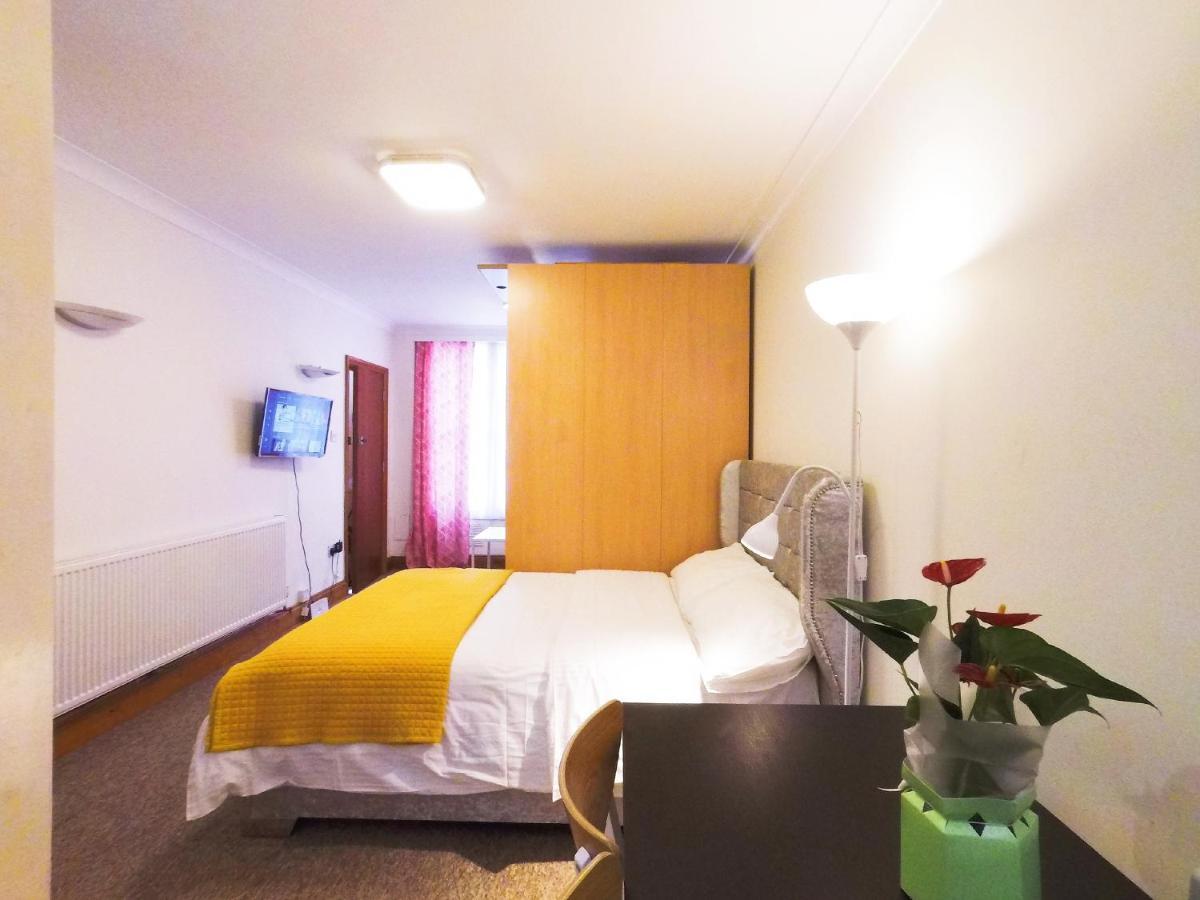 דירות לונדון Flat 1 At 6 Taunton Mews מראה חיצוני תמונה